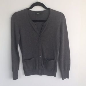 Cute Grey and pink polka dot Mexx cardigan